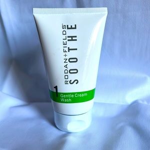 Rodan + Fields Soothe Gentle Cream wash